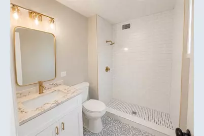 6700 Roswell Road #11D, Atlanta, GA 30328 - Photo 11