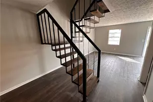 660 Jolly Ave S, Clarkston, GA 30021 - Photo 7