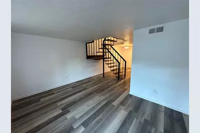 660 Jolly Avenue S, Clarkston, GA 30021 - Photo 5
