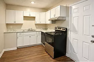 660 Jolly Ave S, Clarkston, GA 30021 - Photo 11