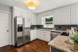 1820 Commonwealth Ave, Cumming, GA 30041 - Photo 5