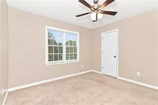 318 Magnolia Dr, Douglasville, GA 30134 - Photo 9