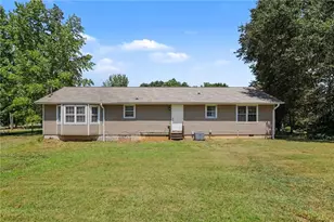 50 Freestone Dr, Newnan, GA 30265 - Photo 1
