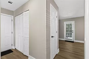 2511 Kris Crossing, Ellenwood, GA 30294 - Photo 37