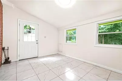574 Hickory Hills Court, Stone Mountain, GA 30083 - Photo 29