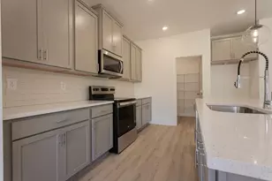 3041 Sea Aster Wy, Buford, GA 30519 - Photo 9