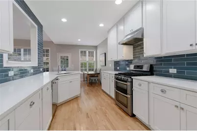 6365 Aarons Way, Flowery Branch, GA 30542 - Photo 17