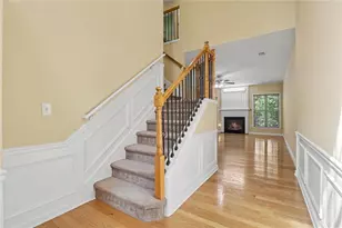 1490 Bellsmith Dr, Roswell, GA 30076 - Photo 9
