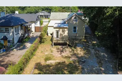 2069 Bolton Road NW, Atlanta, GA 30318 - Photo 7