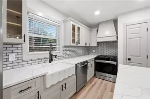 2131 Holly Hill Dr, Decatur, GA 30032 - Photo 13