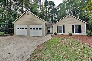 5990 Bayside Dr NW, Acworth, GA 30101 - Photo 1
