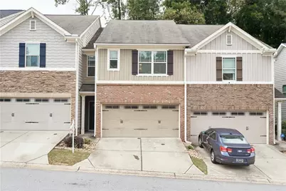 177 Townview Drive, Woodstock, GA 30189 - Photo 3