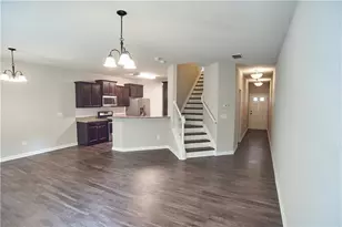 177 Townview Dr, Woodstock, GA 30189 - Photo 9