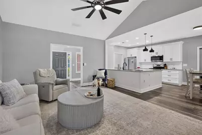 144 Feldspar Drive, Jefferson, GA 30549 - Photo 7
