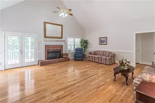 3562 Thompson Mill Rd, Buford, GA 30519 - Photo 13