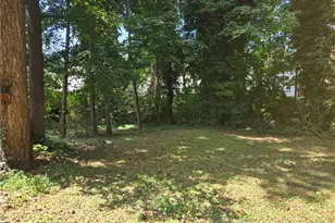225 Mirandy Way, Lawrenceville, GA 30044 - Photo 5