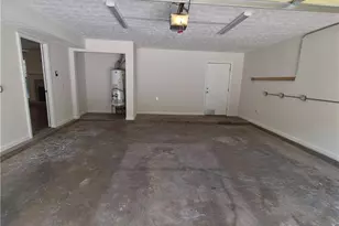 709 Sunny Field Ln, Lawrenceville, GA 30043 - Photo 21