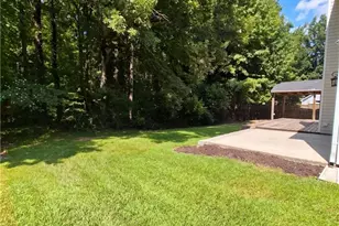 709 Sunny Field Ln, Lawrenceville, GA 30043 - Photo 27