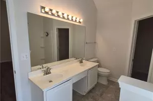 709 Sunny Field Ln, Lawrenceville, GA 30043 - Photo 15