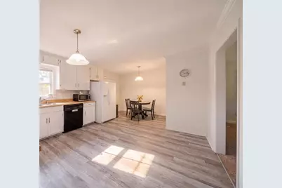 109 Lakeview Circle, Cumming, GA 30040 - Photo 15