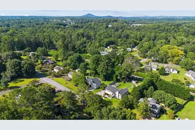 1015 Malibu Drive, Marietta, GA 30066 - Photo 25