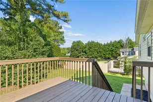 1015 Malibu Dr, Marietta, GA 30066 - Photo 21