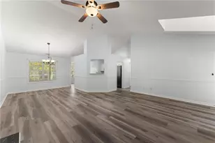 61 Hawthorne Dr, Jefferson, GA 30549 - Photo 9