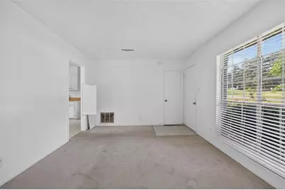 150 Woodcrest Way, Jonesboro, GA 30236 - Photo 3