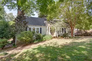 2743 Kimmeridge Dr, East Point, GA 30344 - Photo 3