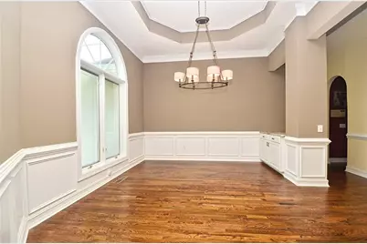 1330 Monroe Drive, Monroe, GA 30655 - Photo 5