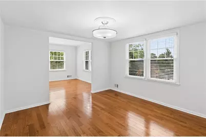 800 Glenairy Drive, Atlanta, GA 30328 - Photo 11