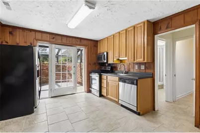 800 Glenairy Drive, Atlanta, GA 30328 - Photo 23