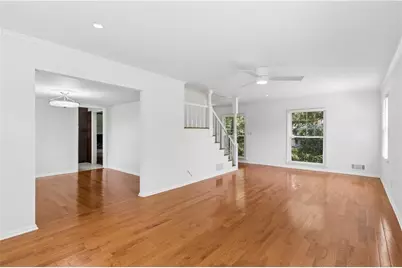 800 Glenairy Drive, Atlanta, GA 30328 - Photo 9