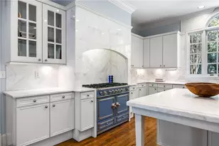 4777 Riverview Rd, Sandy Springs, GA 30327 - Photo 13