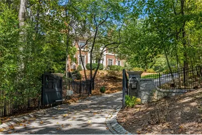 4777 Riverview Road, Sandy Springs, GA 30327 - Photo 57