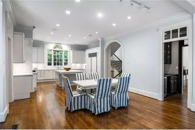 4777 Riverview Road, Sandy Springs, GA 30327 - Photo 9