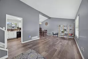 9256 Raven Dr, Jonesboro, GA 30238 - Photo 5