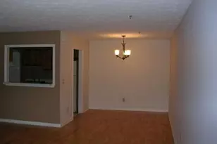 2683 Vinings Central Dr SE, Atlanta, GA 30339 - Photo 9