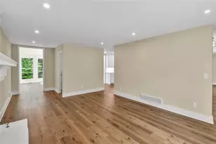 4587 Gilhams Road NE, Roswell, GA 30075 - Photo 17