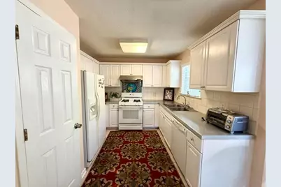 5280 Harbins Point Lane NW, Lilburn, GA 30047 - Photo 17