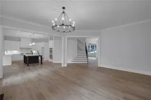 1886 Timothy Dr NE, Atlanta, GA 30329 - Photo 31