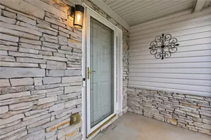 953 Jefferson Walk Cir, Jefferson, GA 30549 - Photo 9