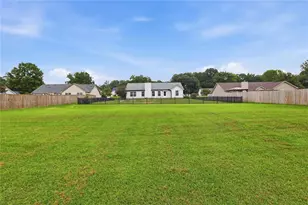 953 Jefferson Walk Cir, Jefferson, GA 30549 - Photo 45