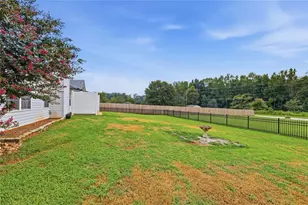 953 Jefferson Walk Cir, Jefferson, GA 30549 - Photo 41