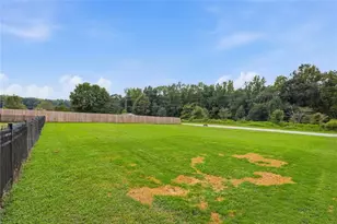 953 Jefferson Walk Cir, Jefferson, GA 30549 - Photo 43