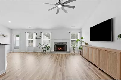953 Jefferson Walk Circle, Jefferson, GA 30549 - Photo 13