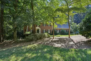 1090 Applecross Dr, Roswell, GA 30075 - Photo 1