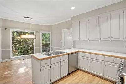 1090 Applecross Drive, Roswell, GA 30075 - Photo 19