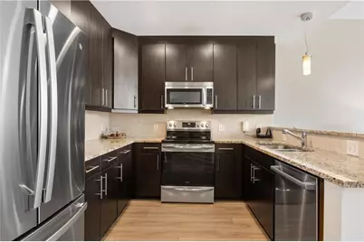 1080 Peachtree Street NE #2201, Atlanta, GA 30309 - Photo 5