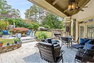 125 Claridge Drive, Atlanta, GA 30342 - Photo 33
